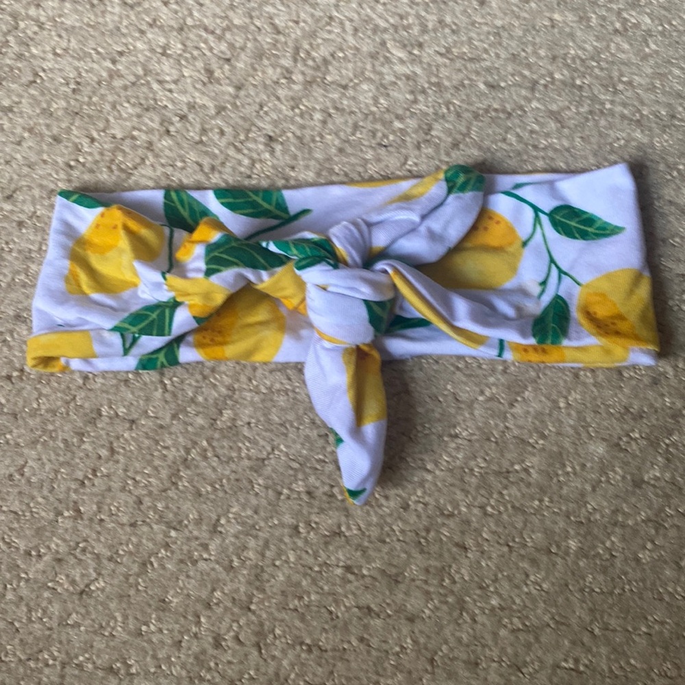 Lemons top knot headband